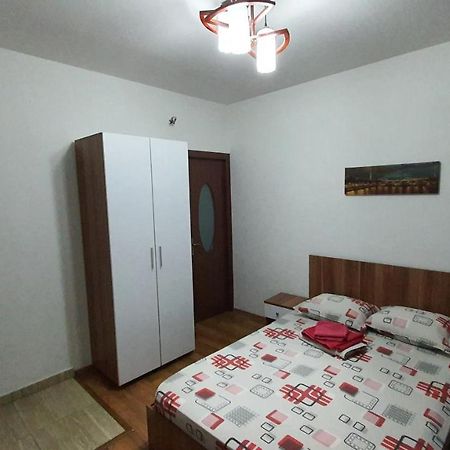 Pensiune Fundeni- Dragonul Rosu Bucharest Luaran gambar