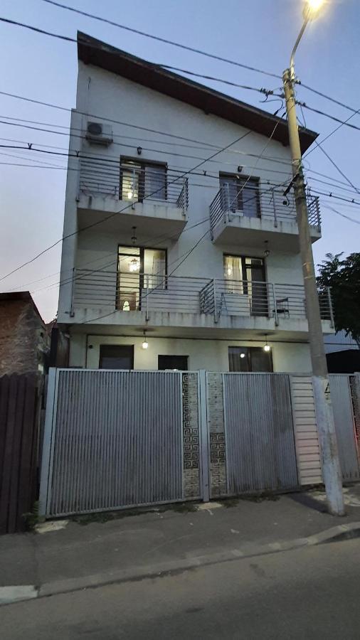 Pensiune Fundeni- Dragonul Rosu Bucharest Luaran gambar